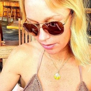 Meet your Posher, Angie